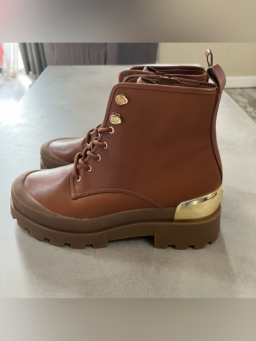MICHAEL KORS Payton Leather Combat Boot Luggage Color Size 10 New - Picture 2 of 10